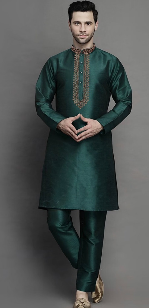Green Embroidered Silk Blend Kurta Set